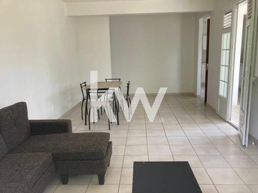 Appartement à louer 1 150 € 3 pièces 2 chambres 76,1 m² Riviere Salee 97215