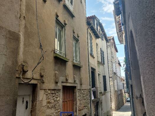 Maison de ville à vendre 55 000 € 4 pièces 2 chambres 95 m² La Bastide Villefranche-de-Rouergue 12200