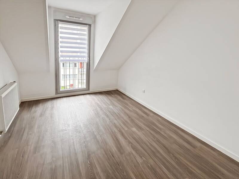 Maison à louer, 51m², MENNECY