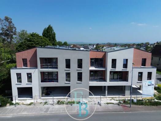 Local commercial à vendre 141 600 € 51,9 m² de surface de vente Bavent 14860