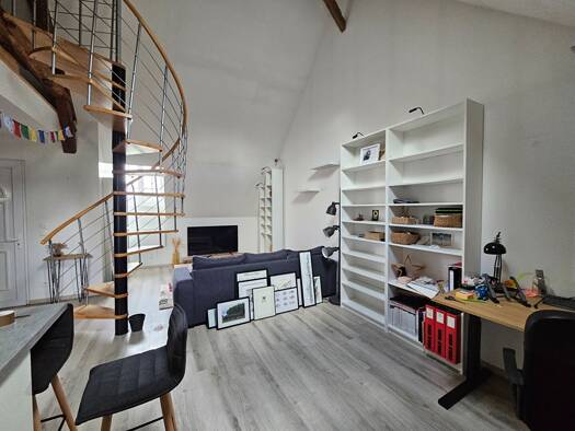 Appartement à louer 690 € 2 pièces 1 chambre 44 m² RDC Herchies 60112