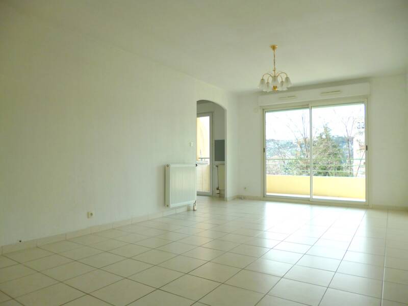 Maison à louer, 81m², NICE