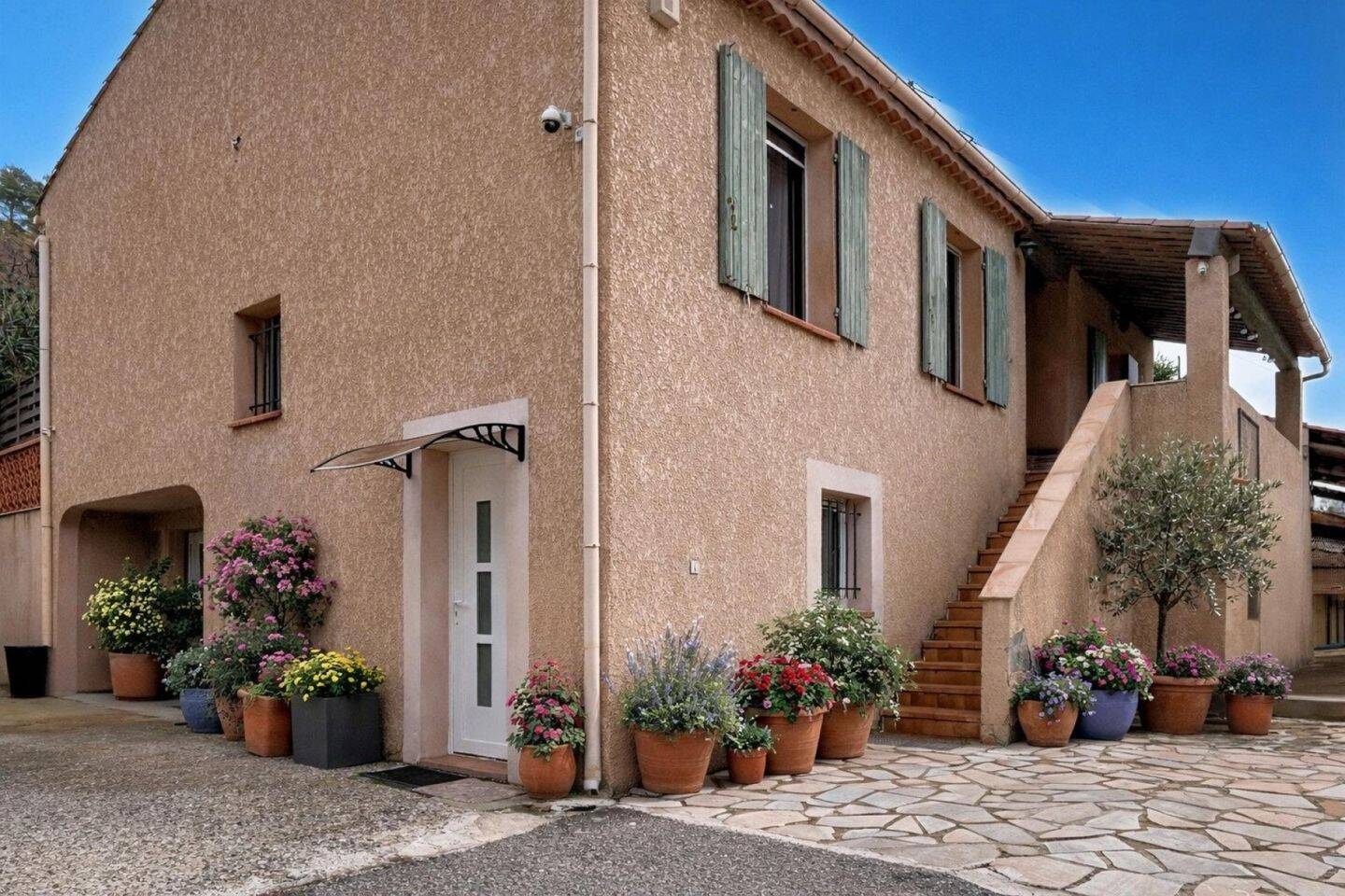 Maison à vendre, 200m², VILLENEUVE