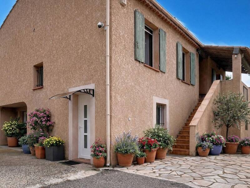 Maison à vendre, 200m², VILLENEUVE