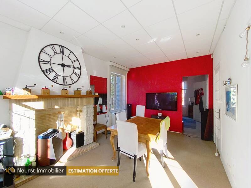 Maison à vendre, 320m², SAINT PRIEST EN JAREZ