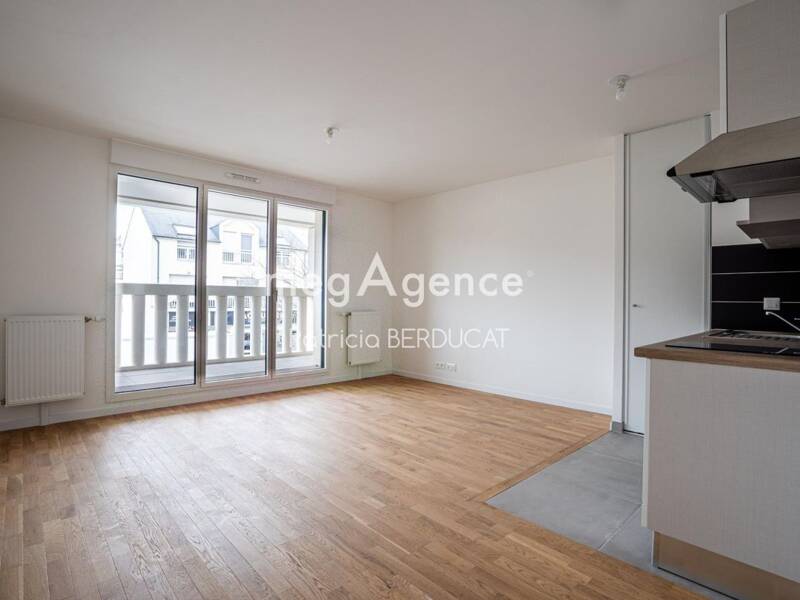 Maison à louer, 49m², SAINT MAUR DES FOSSES