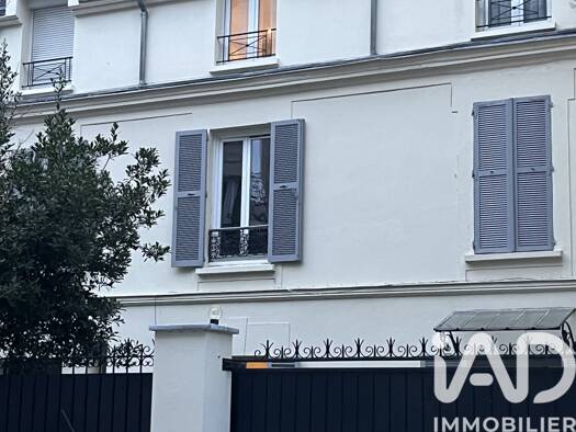 Maison à vendre 1 750 000 € 11 pièces 10 chambres 204 m² 84 m² de terrain General Leclerc La Garenne-Colombes 92250