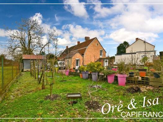 Maison à vendre 49 900 € 2 pièces 1 chambre 48 m² 370 m² de terrain Nérondes 18350