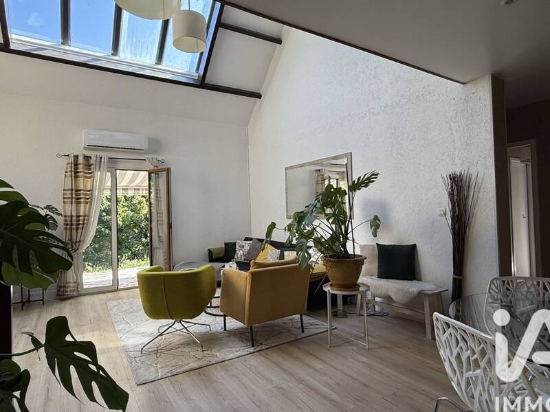 Maison à vendre, 141m², VARENNES JARCY
