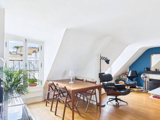 Appartement à vendre 660 000 € 3 pièces 2 chambres 62 m² Étage 6/7 Les Halles Paris 1er arrondissement 75001