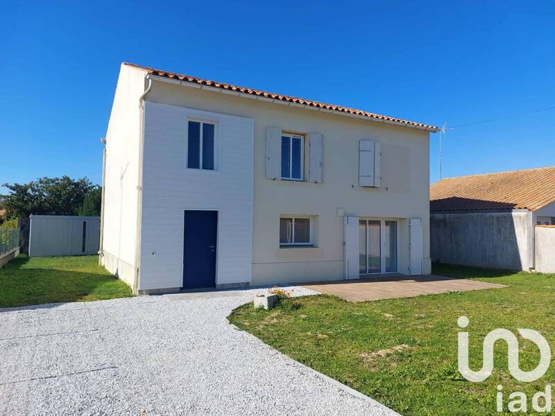 Maison à vendre, 120m², SURGERES