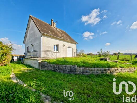 Pavillon à vendre 80 000 € 3 pièces 2 chambres 63,1 m² 636 m² de terrain Germigny 89600