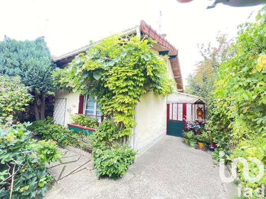 Maison à vendre 315 000 € 3 pièces 2 chambres 60 m² 372 m² de terrain Carrieres-Sentiers Orly 94310