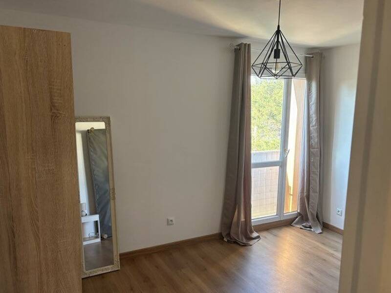 Maison à louer, 70m², MARSEILLE 10E