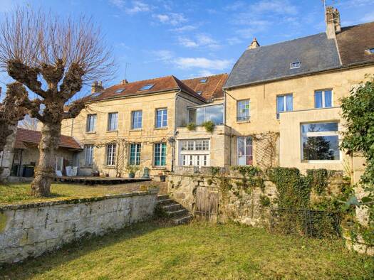 Maison de ville à vendre 861 000 € 14 pièces 8 chambres 337 m² 1 500 m² de terrain Centre Ville Crépy-en-Valois 60800