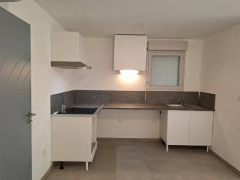 Maison à louer, 44m², NIMES