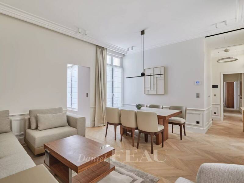 Maison à louer, 70m², PARIS 8E