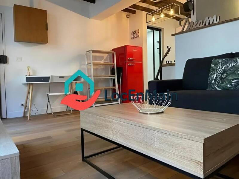 Maison à louer, 25m², PARIS 18E