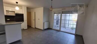 Appartement à louer 956 € 3 pièces 2 chambres 59,5 m² Étage 1/3 Villiers-sur-Marne 94350