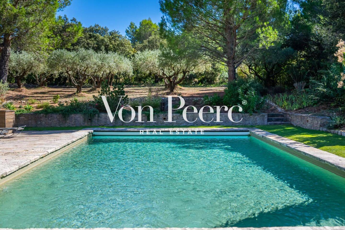 Maison à vendre, 288m², EYGALIERES