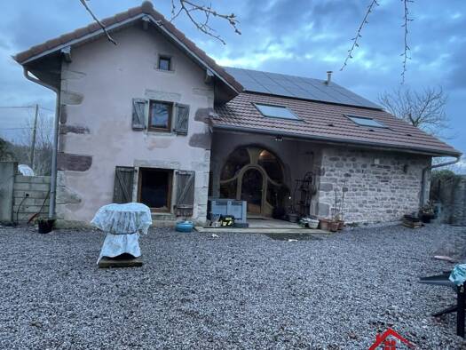 Maison à vendre 549 000 € 7 pièces 3 chambres 190 m² 5 804 m² de terrain La Lanterne-et-les-Armonts 70270