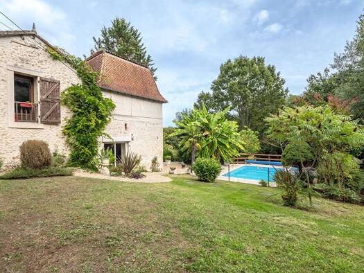 Maison à vendre 299 000 € 4 pièces 3 chambres 130 m² 6 000 m² de terrain Marsac-sur-l'Isle 24430