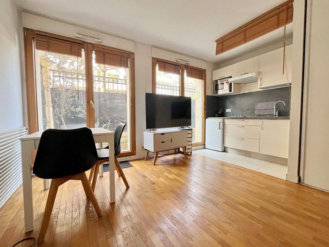 Maison à louer, 24m², LEVALLOIS PERRET