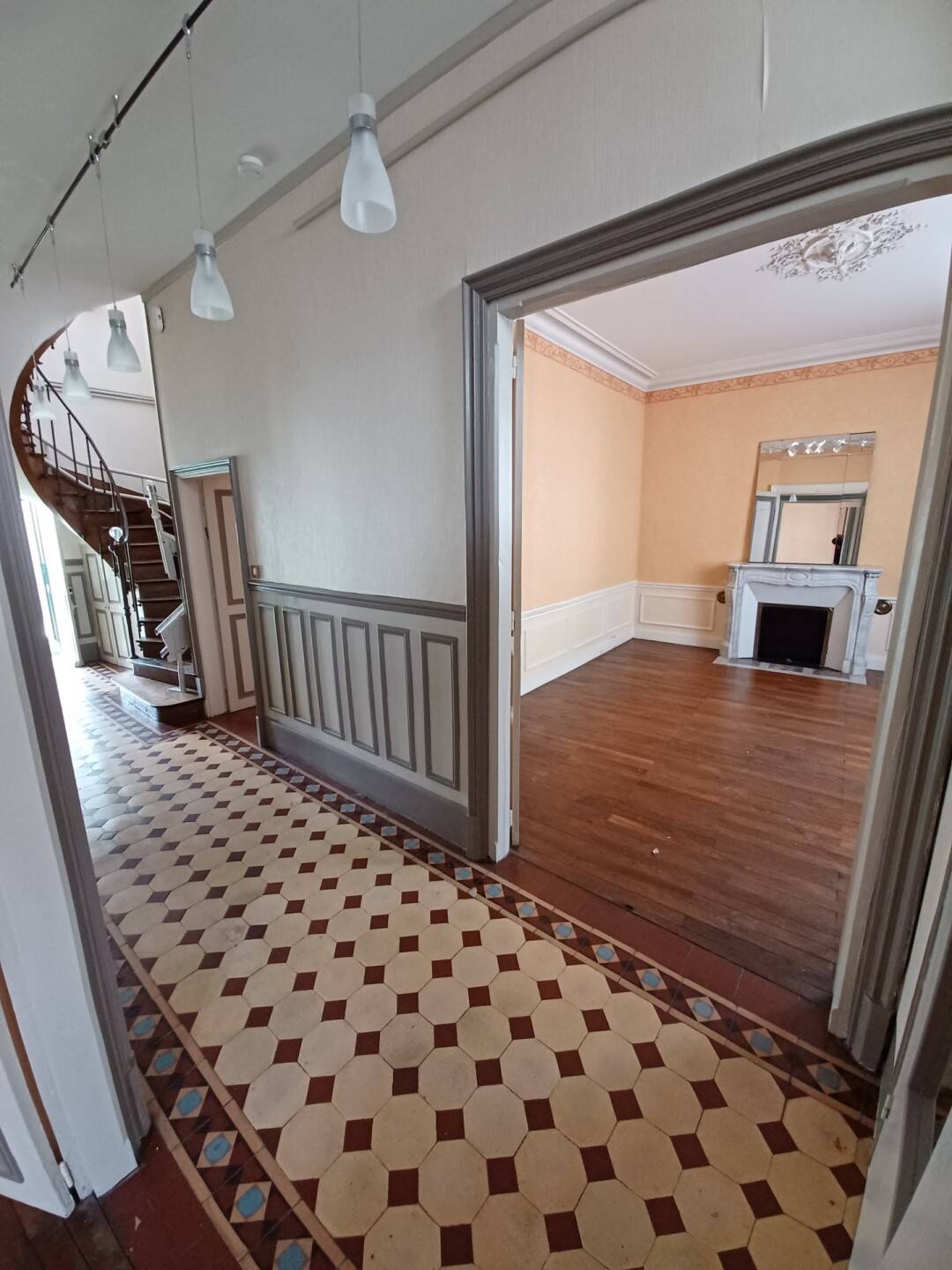 Maison à vendre, 236m², LA CHARITE SUR LOIRE