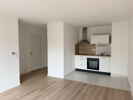 Appartement à louer 571 € 2 pièces 1 chambre 42,5 m² 1er étage Route d'Houplines Armentières 59280