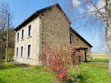 Maison de plain-pied à vendre 249 450 € 5 pièces 3 chambres 130 m² 10 215 m² de terrain Linards 87130