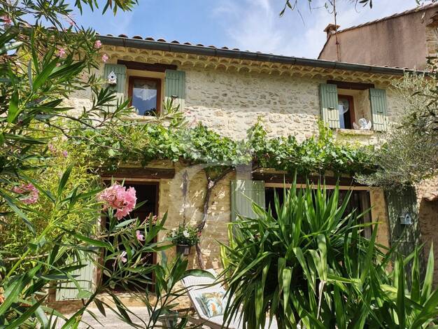 Mas à vendre 610 000 € 4 pièces 3 chambres 185 m² 490 m² de terrain Beaumes-de-Venise 84190