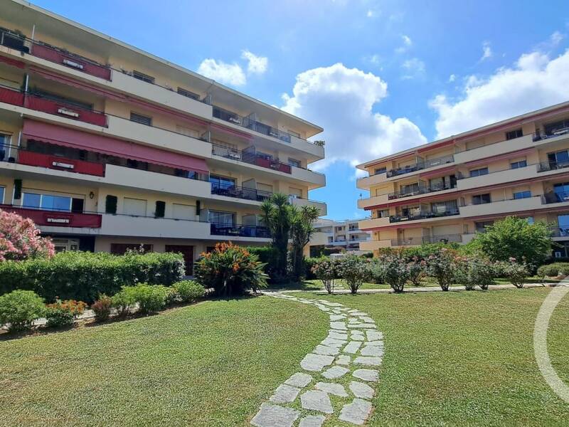 Maison à louer, 56m², ANTIBES