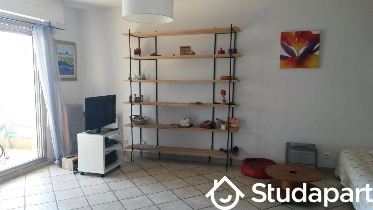 Maison à louer, 60m², ANTIBES