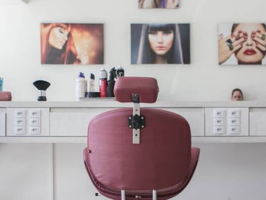 Boutique à vendre Fonds de commerce 59 000 € 75 m² de surface de vente Est Saint-Léonard-de-Noblat 87400