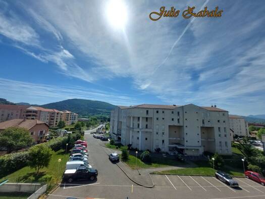 Appartement à vendre 228 000 € 4 pièces 3 chambres 105 m² Étage 2/3 Bayard Gap 05000