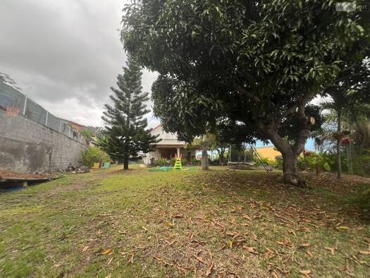 Terrain constructible viabilisé à vendre 243 900 € 473 m² de terrain Saint-Paul 97411