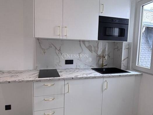 Appartement à vendre 249 000 € 2 pièces 1 chambre 18 m² Étage 7/8 Ternes-Maillot Paris 17ème arrondissement 75017