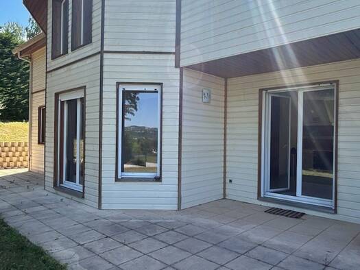 Villa à louer 1 200 € 6 pièces 4 chambres 107,8 m² 1 000 m² de terrain Exterieur Haut Bellerive-sur-Allier 03700