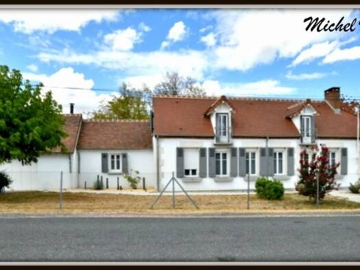 Maison à vendre 295 000 € 8 pièces 4 chambres 170 m² 2 803 m² de terrain Neuilly-le-Réal 03340