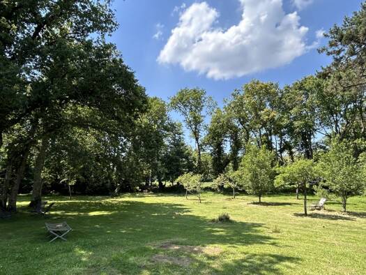 Terrain constructible viabilisé à vendre 273 000 € 502 m² de terrain Crach 56950