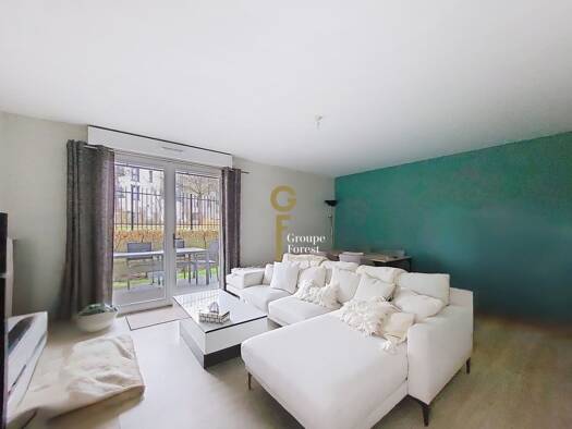 Appartement à vendre 265 000 € 3 pièces 2 chambres 66,3 m² RDC/3 Ouest Linselles 59126