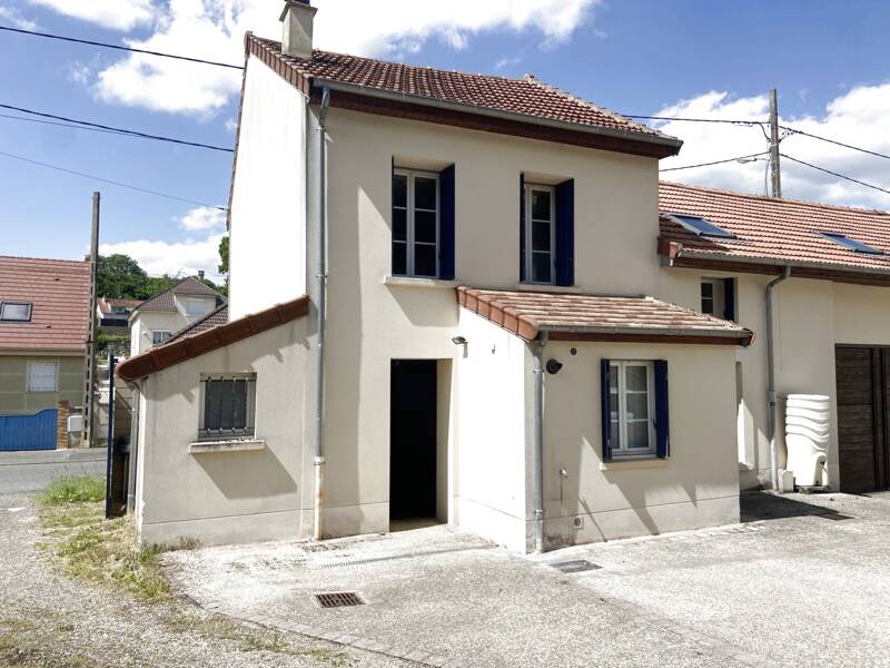 Maison à louer, 85m², VEMARS