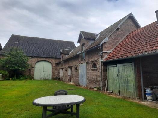 Ferme à vendre 174 000 € 5 pièces 3 chambres 180 m² 1 795 m² de terrain Sorel 80240