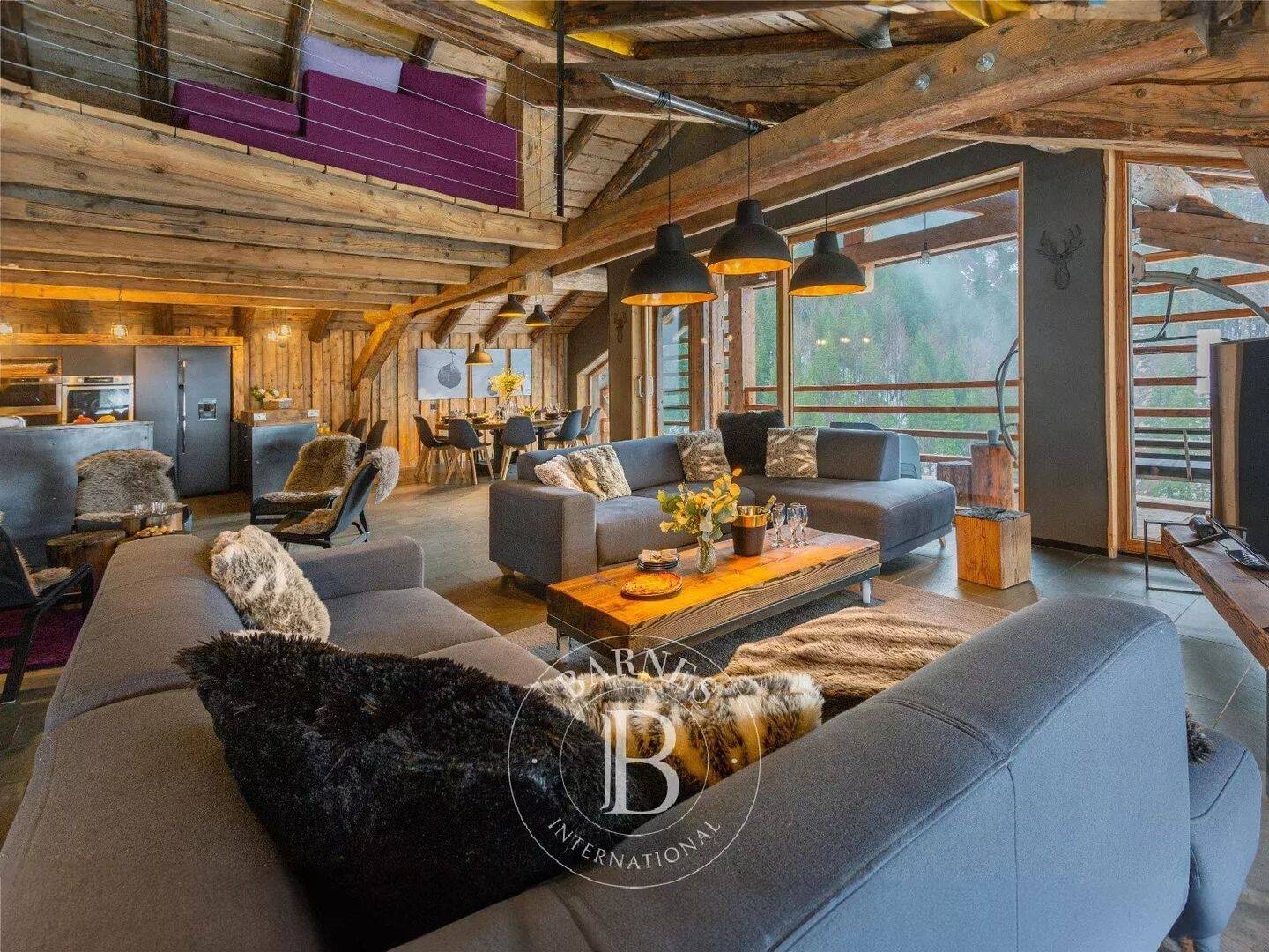 Maison à vendre, 365m², LE GRAND BORNAND