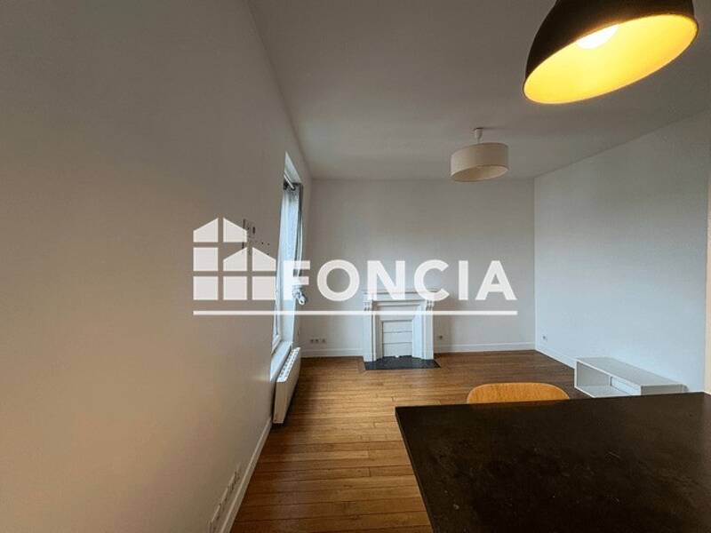 Maison à louer, 42m², PARIS 18E