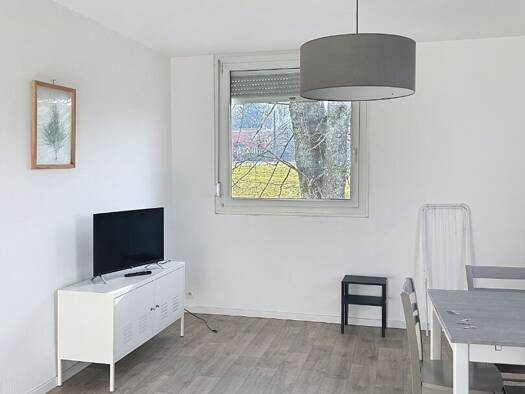 Appartement à louer 295 € 1 pièce 33 m² 1er étage Réchicourt-le-Château 57810