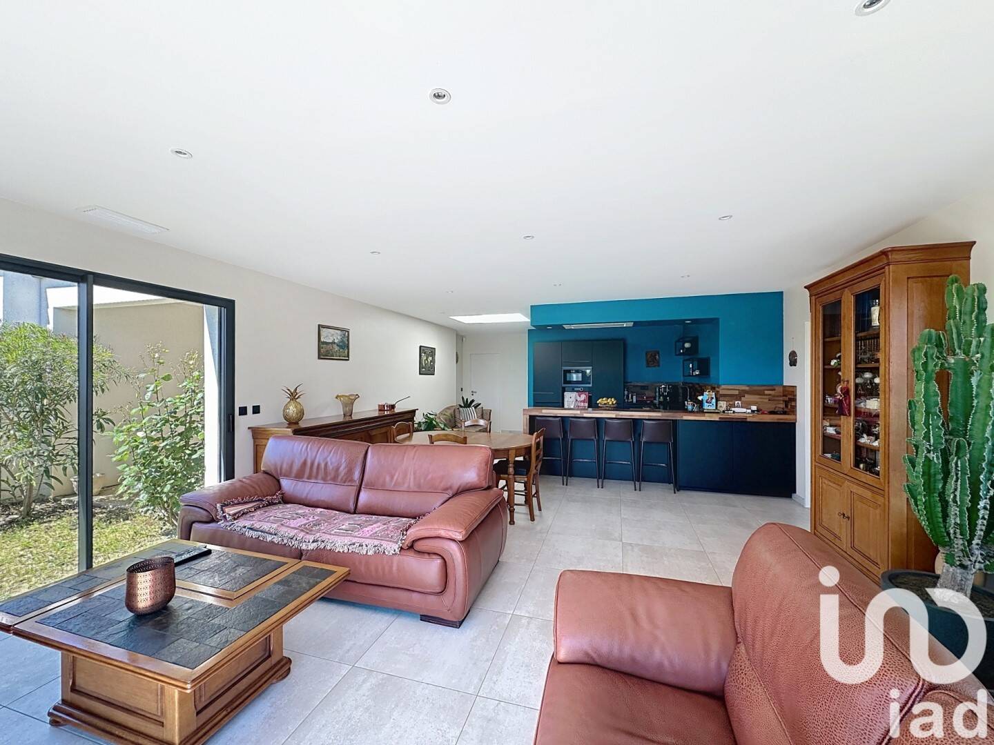 Maison à vendre, 118m², SAINT JEAN DE LIVERSAY