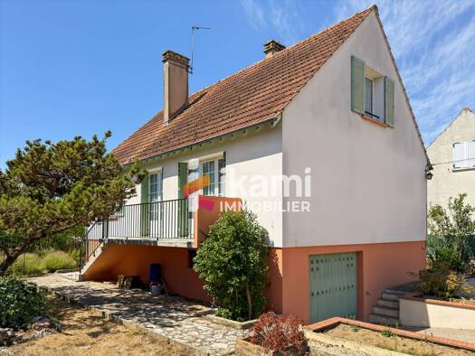 Maison à vendre 175 000 € 6 pièces 3 chambres 100 m² 700 m² de terrain Saint-Clément 89100