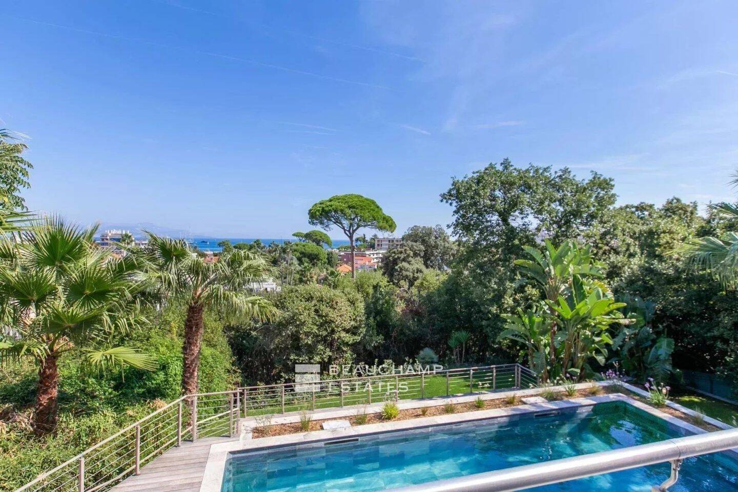 Maison à vendre, 320m², ANTIBES