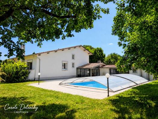 Maison de plain-pied à vendre 348 000 € 7 pièces 5 chambres 150 m² 3 697 m² de terrain Rive Droite Aire-sur-l'Adour 40800